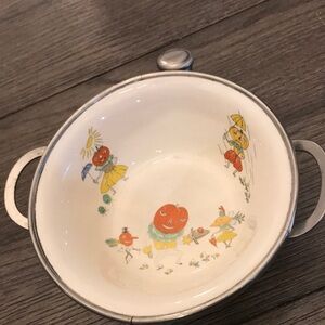 Rare vintage anthropomorphic Halloween character baby food warmer bowl